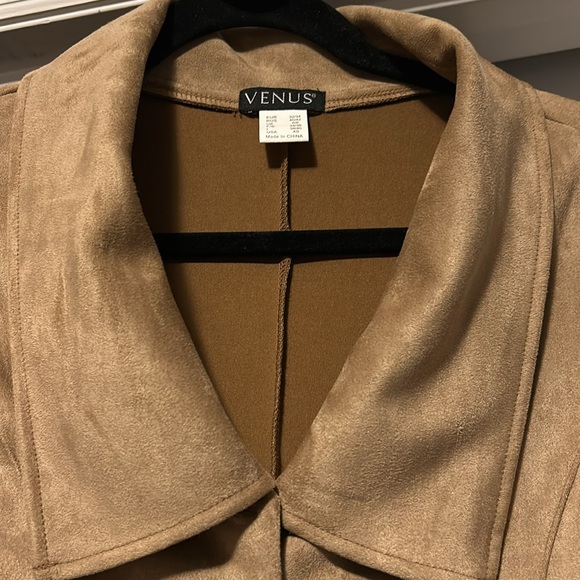 Camel Lace Jacket - Picture 3 of 6